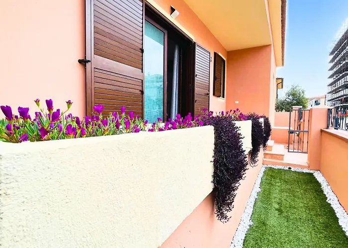 Vela House & Garden Center * أولبيا